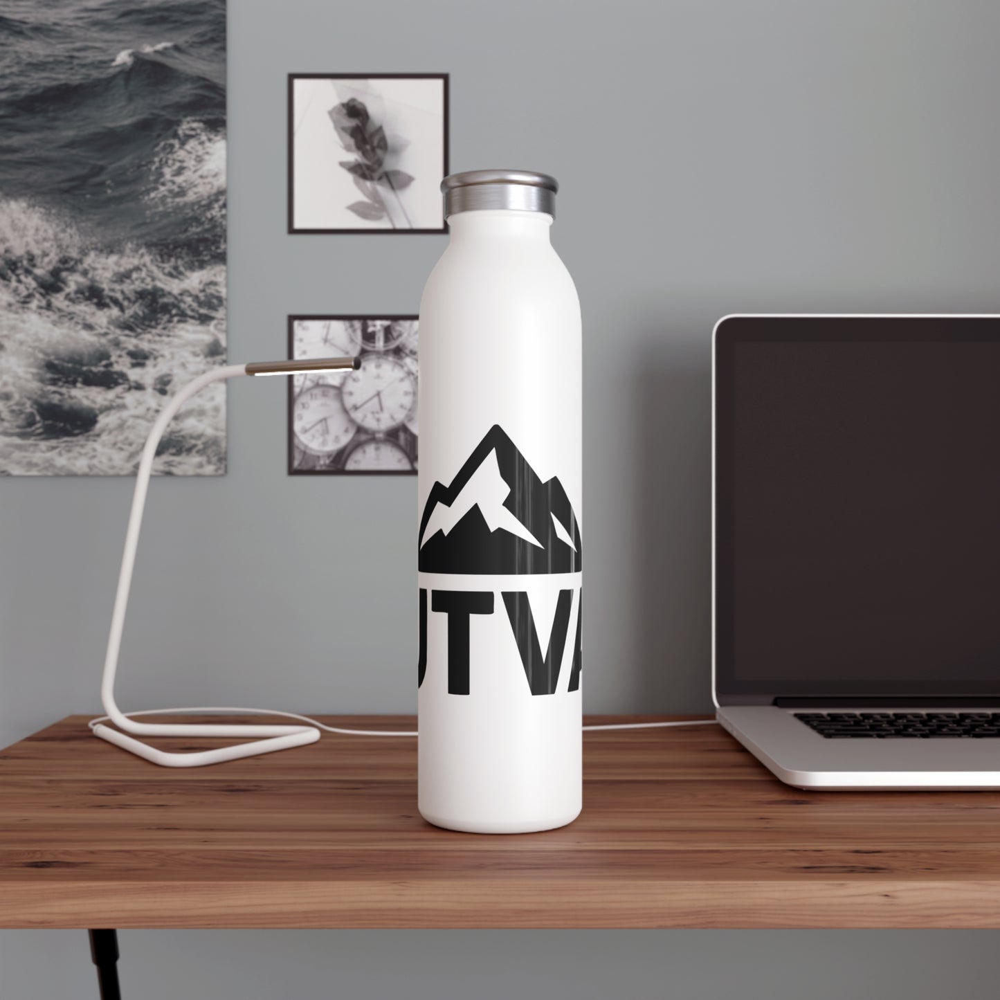 UTVA - Slim Water Bottle - Stainless Steel 20 oz